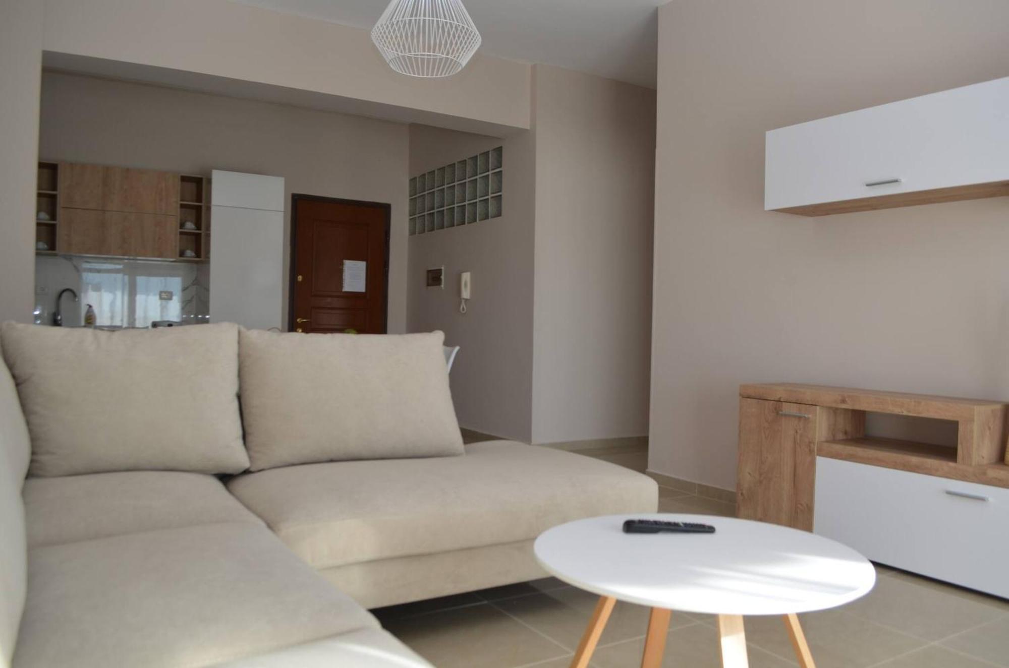 Saint Tropez Apartment Sarandë Exterior foto