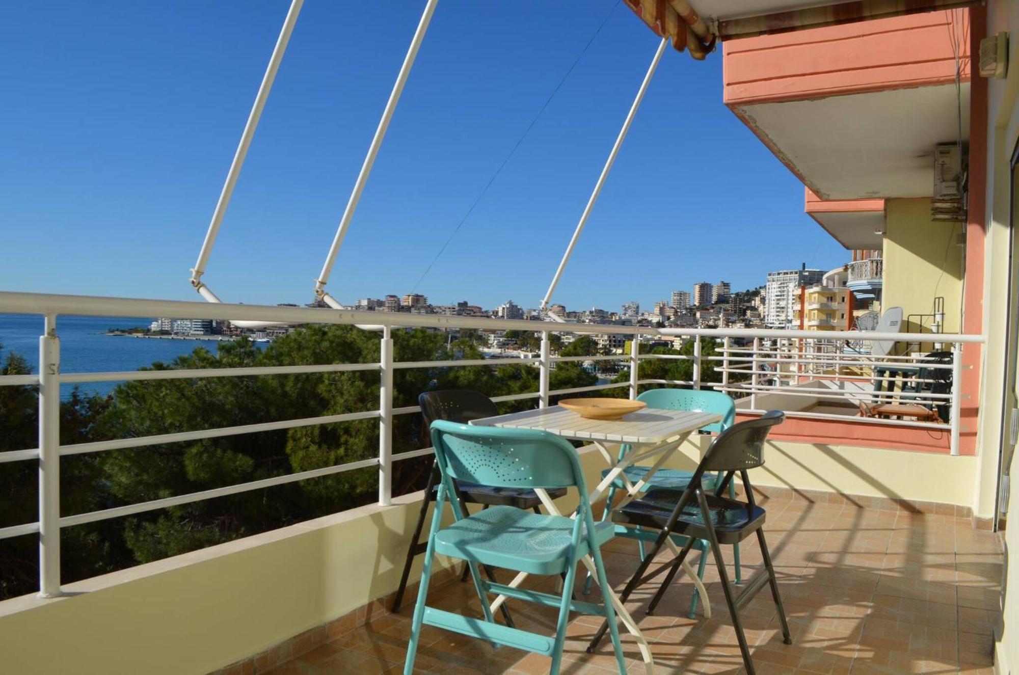Saint Tropez Apartment Sarandë Exterior foto