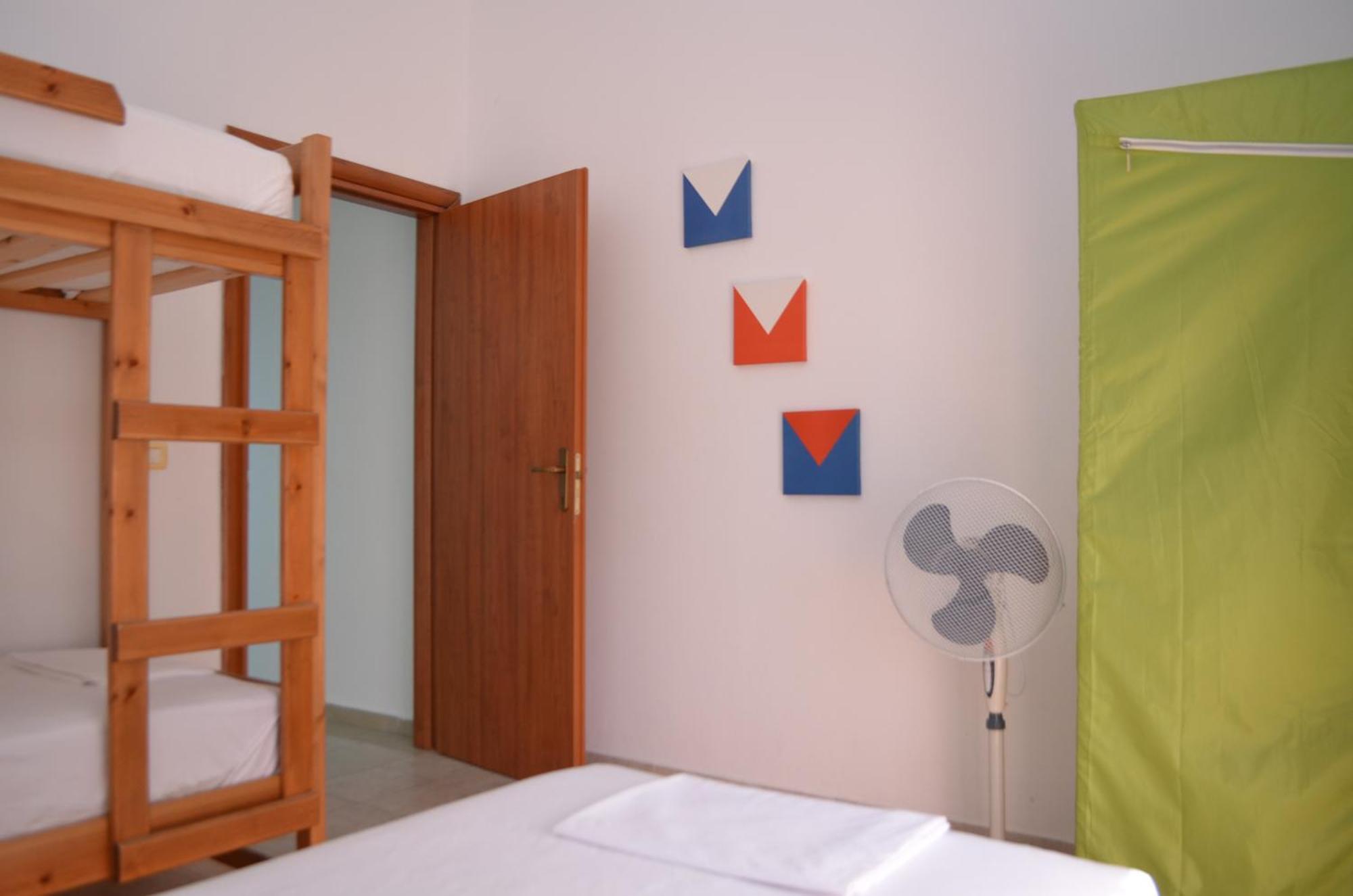Saint Tropez Apartment Sarandë Exterior foto