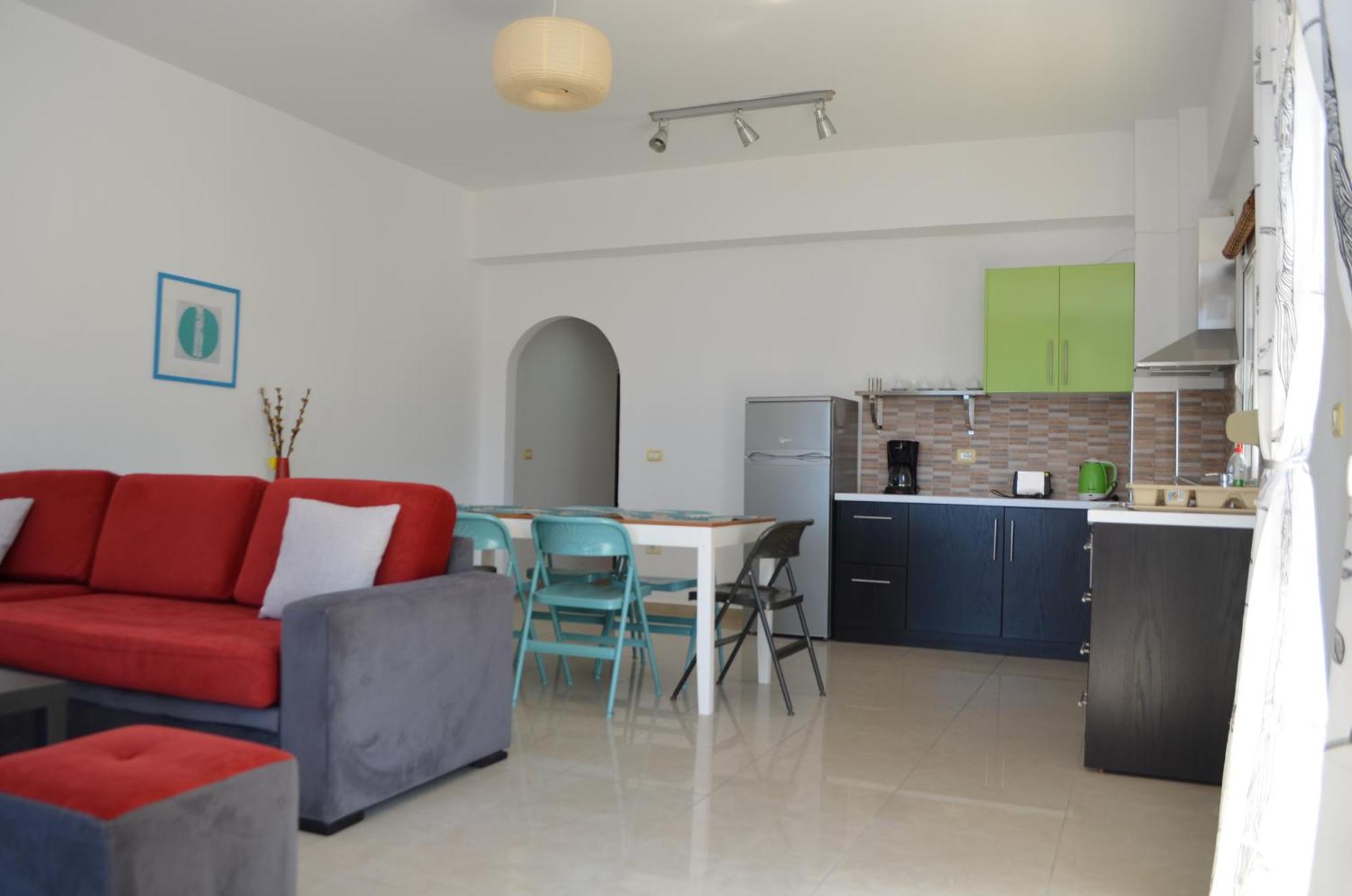 Saint Tropez Apartment Sarandë Exterior foto